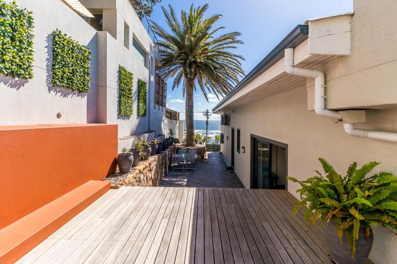 51 On Camps Bay Hotel Cape Town Bagian luar foto