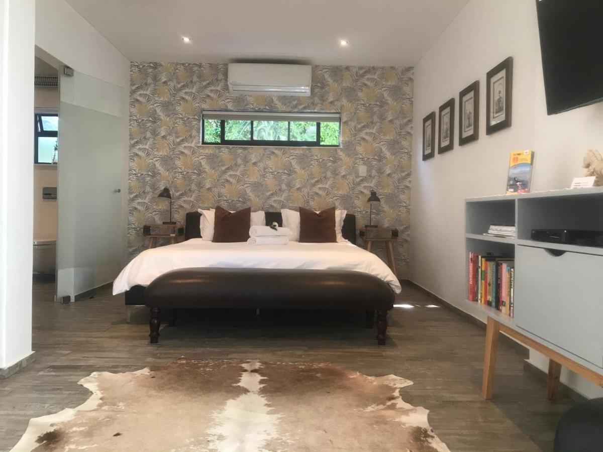 51 On Camps Bay Hotel Cape Town Bagian luar foto