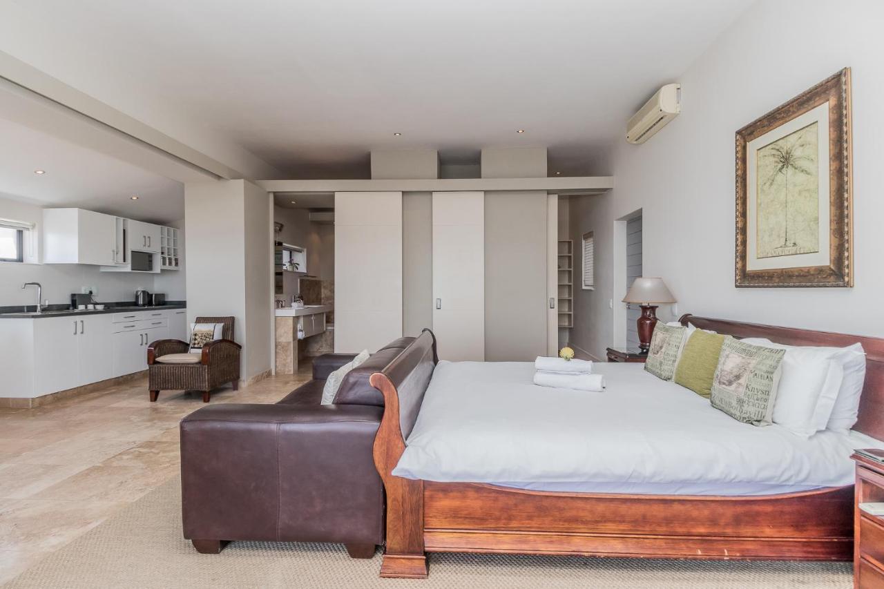 51 On Camps Bay Hotel Cape Town Bagian luar foto