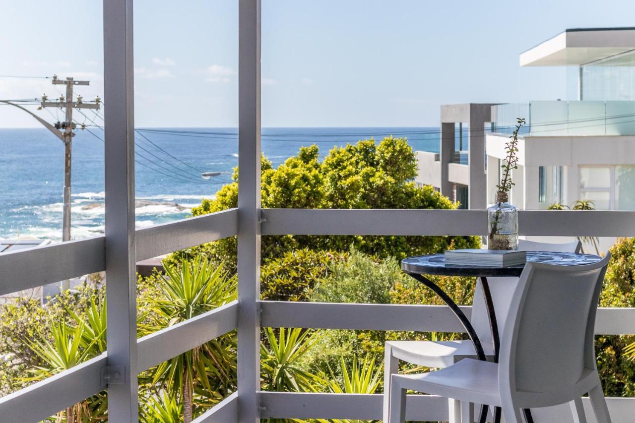51 On Camps Bay Hotel Cape Town Bagian luar foto