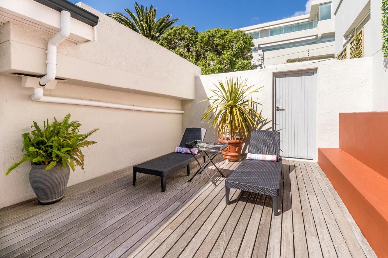 51 On Camps Bay Hotel Cape Town Bagian luar foto