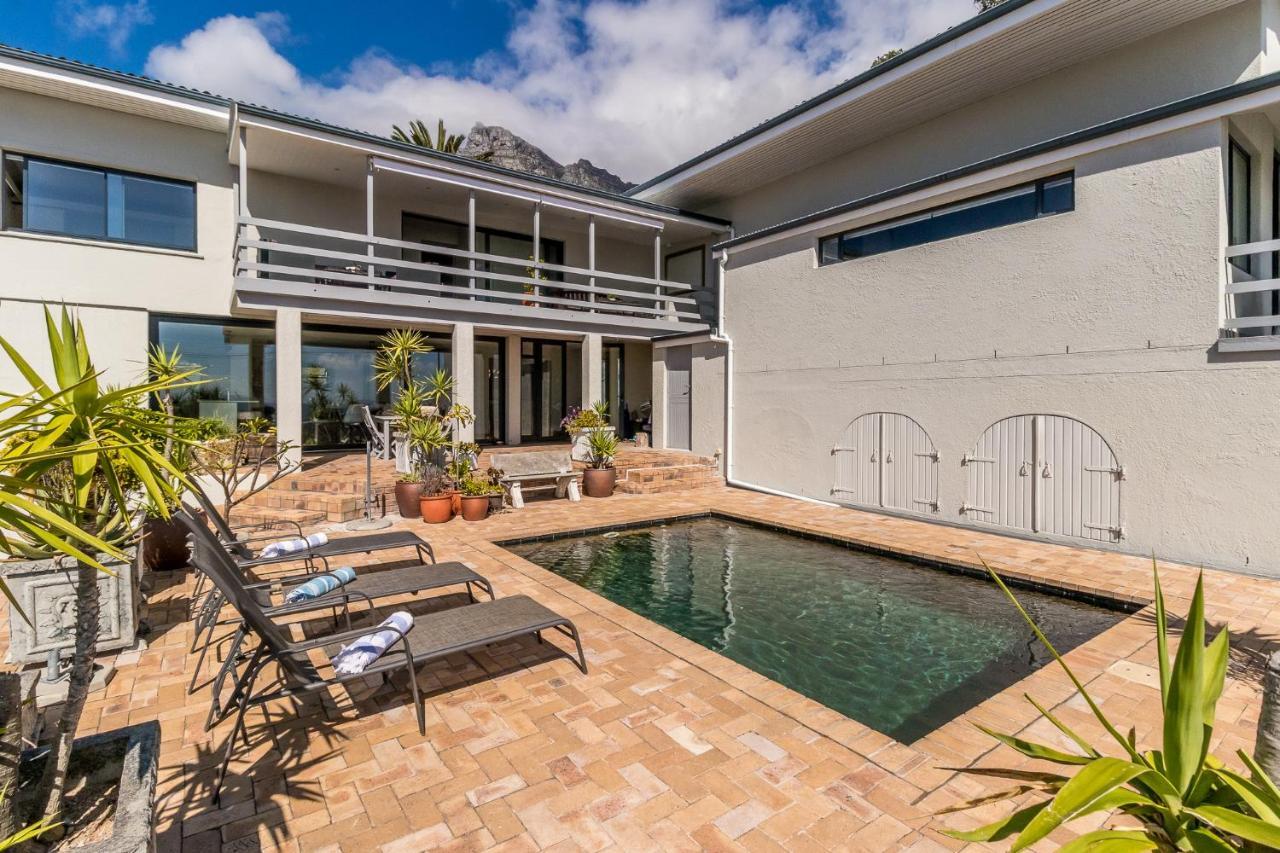 51 On Camps Bay Hotel Cape Town Bagian luar foto