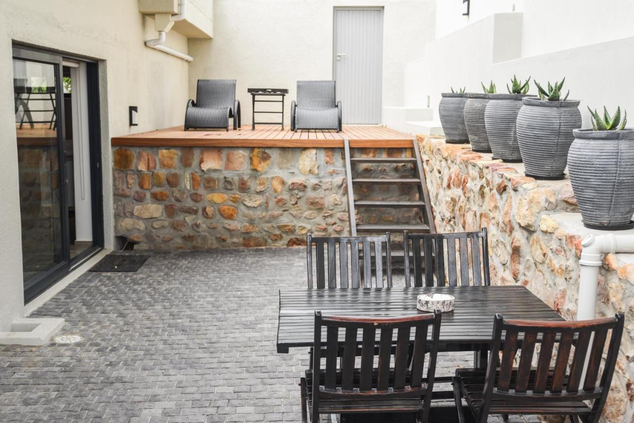 51 On Camps Bay Hotel Cape Town Bagian luar foto